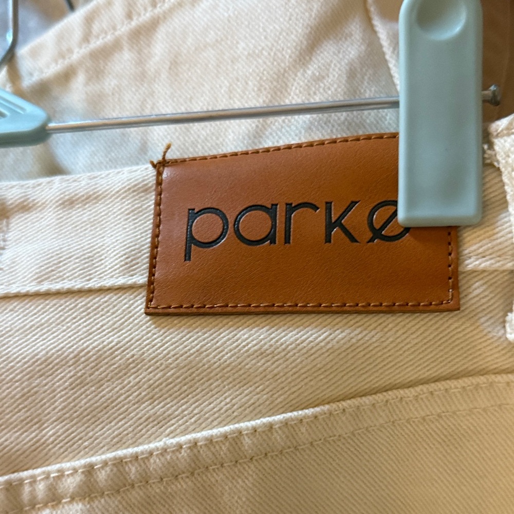 Parke Cream 90s Straight Legged Jeans - Picture 4 of 4